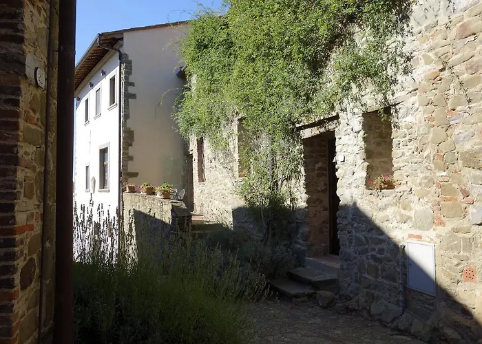 Montefienali Village La Chiocciola Апартаменты